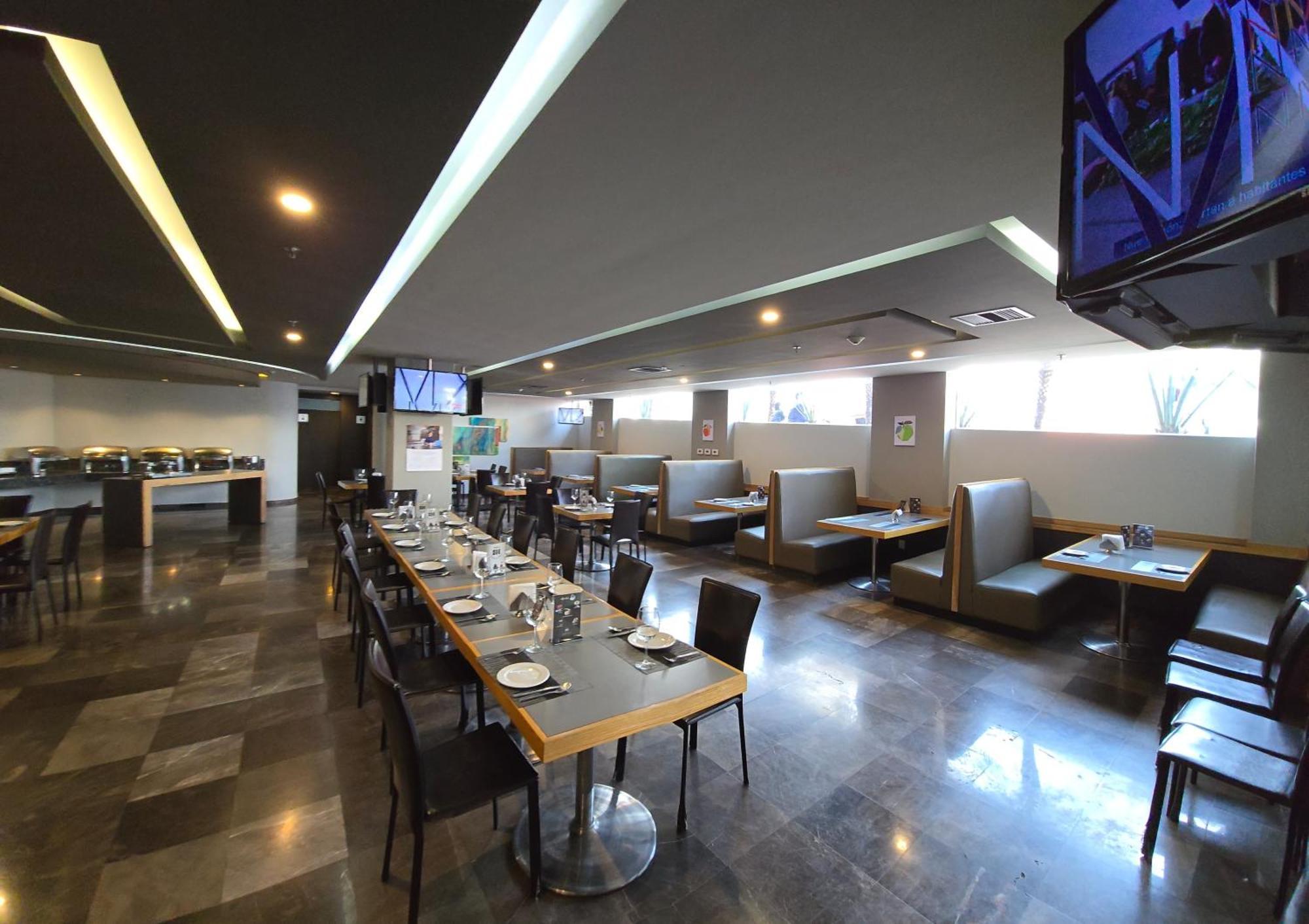 Ramada By Wyndham Mexico City Santa Fe Dış mekan fotoğraf