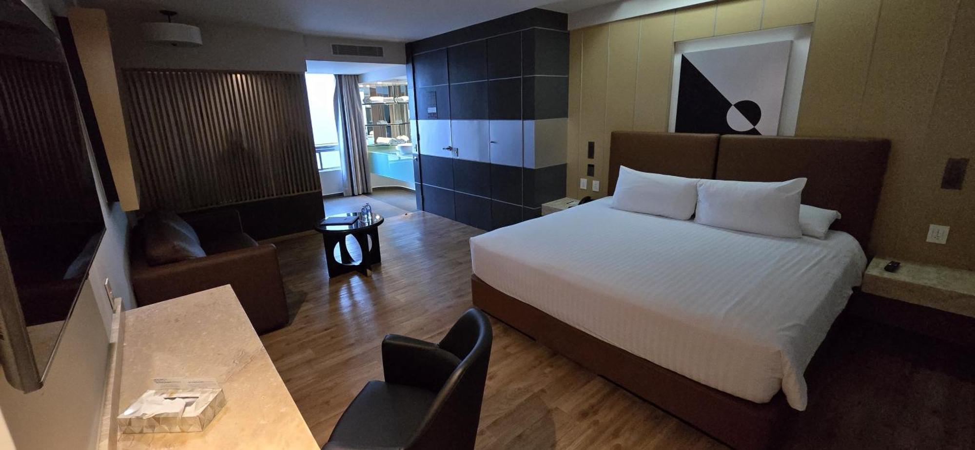 Ramada By Wyndham Mexico City Santa Fe Dış mekan fotoğraf