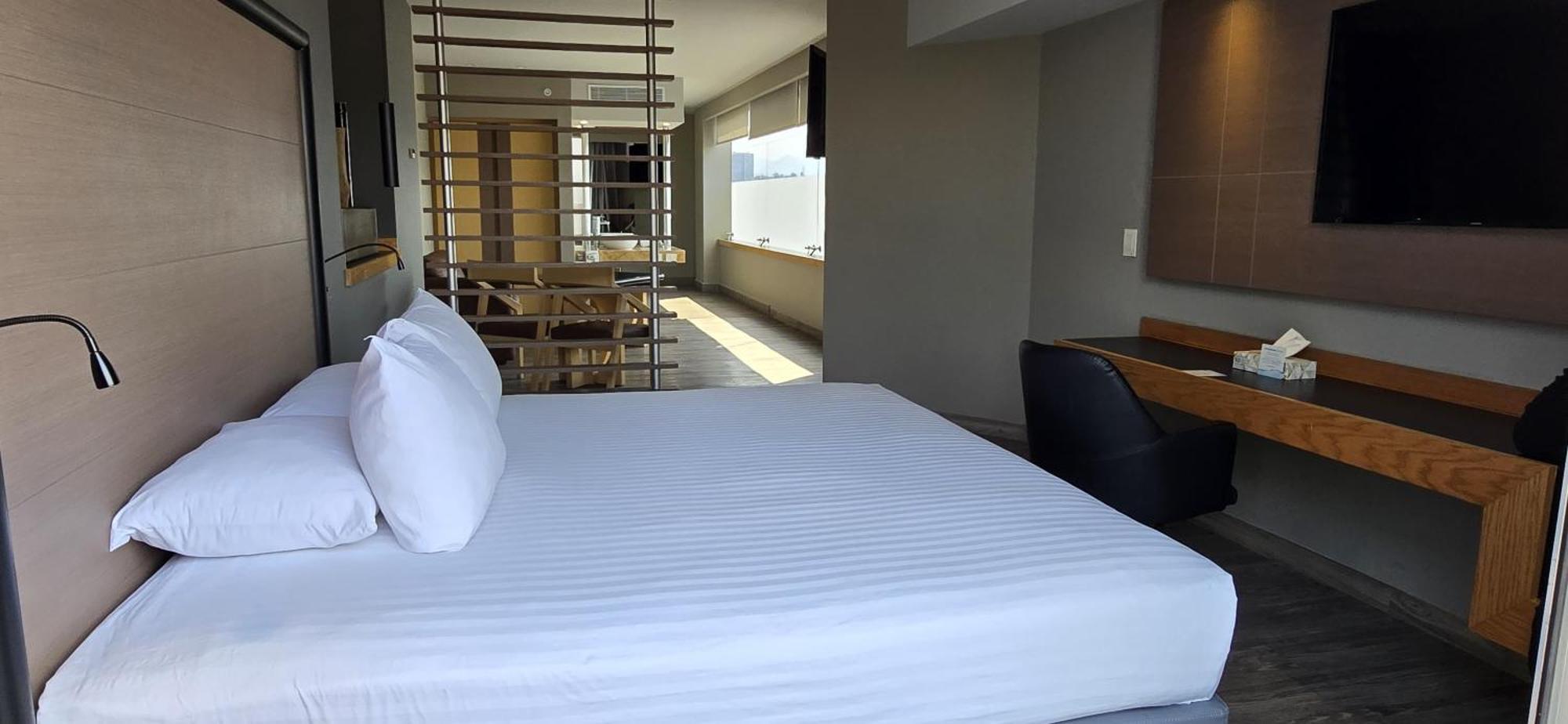 Ramada By Wyndham Mexico City Santa Fe Dış mekan fotoğraf