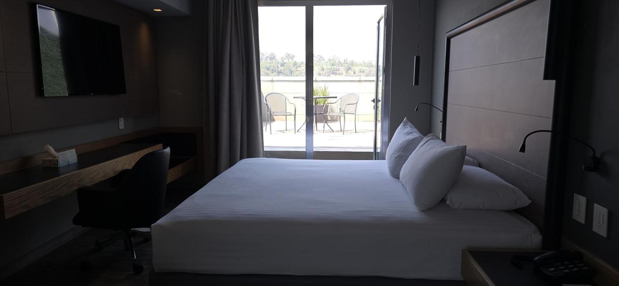 Ramada By Wyndham Mexico City Santa Fe Dış mekan fotoğraf